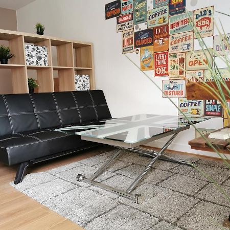 Charmant Studio + Parking Apartment ออร์เลออง ภายนอก รูปภาพ