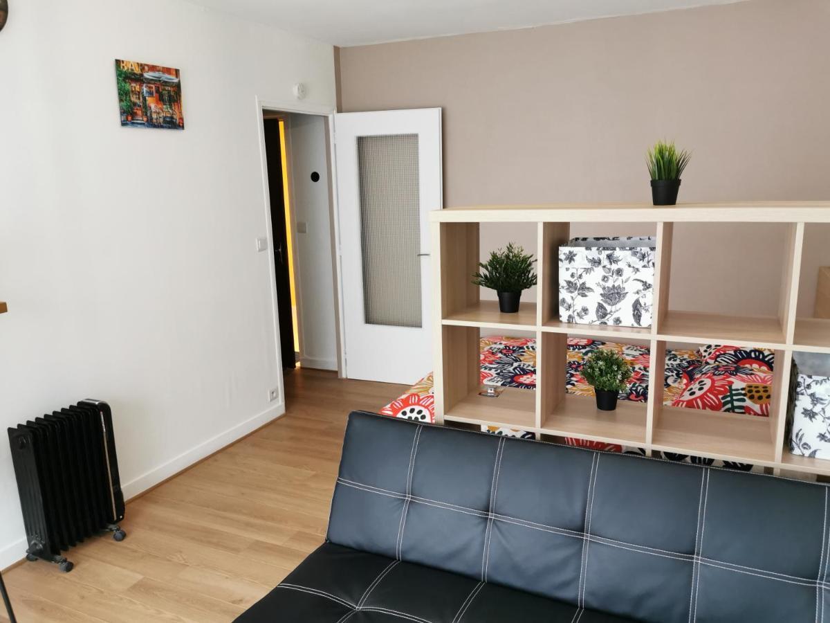 Charmant Studio + Parking Apartment ออร์เลออง ภายนอก รูปภาพ