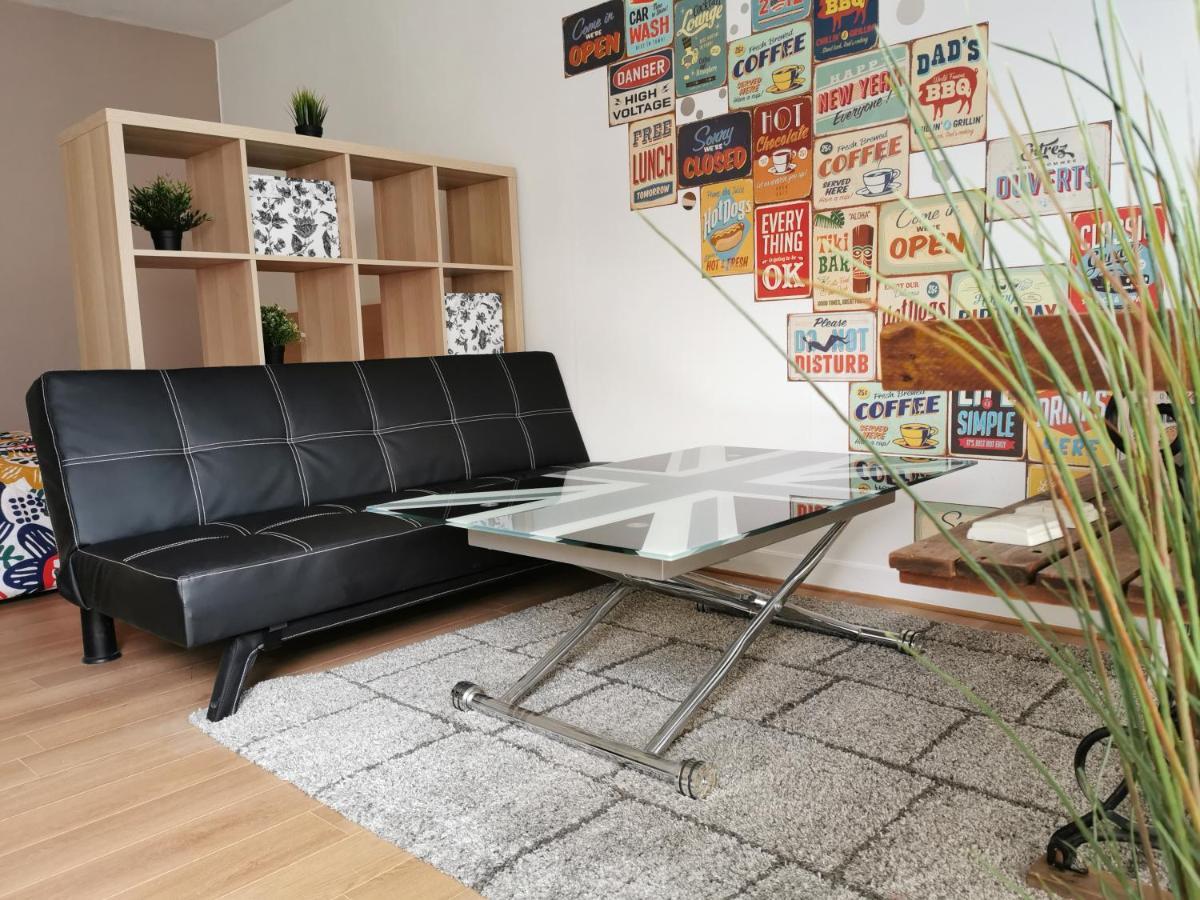 Charmant Studio + Parking Apartment ออร์เลออง ภายนอก รูปภาพ